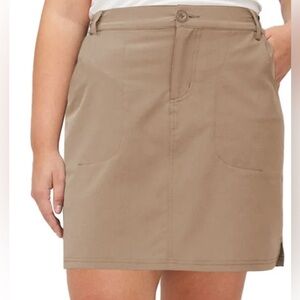 Tilley Women's Trek Skort